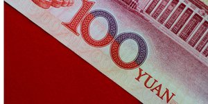 Росія переключилася з долара на юань (Фото:REUTERS)