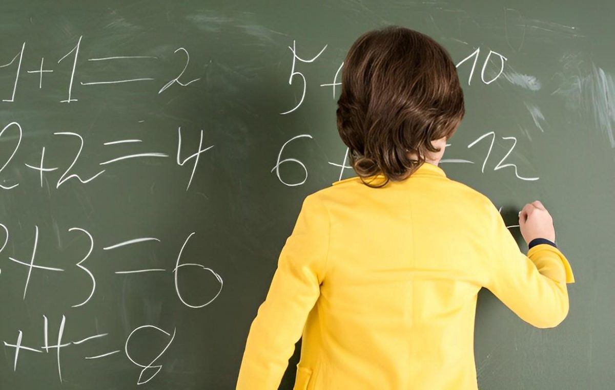 Чим допомогти школярам, коли програма з математики занадто складна?