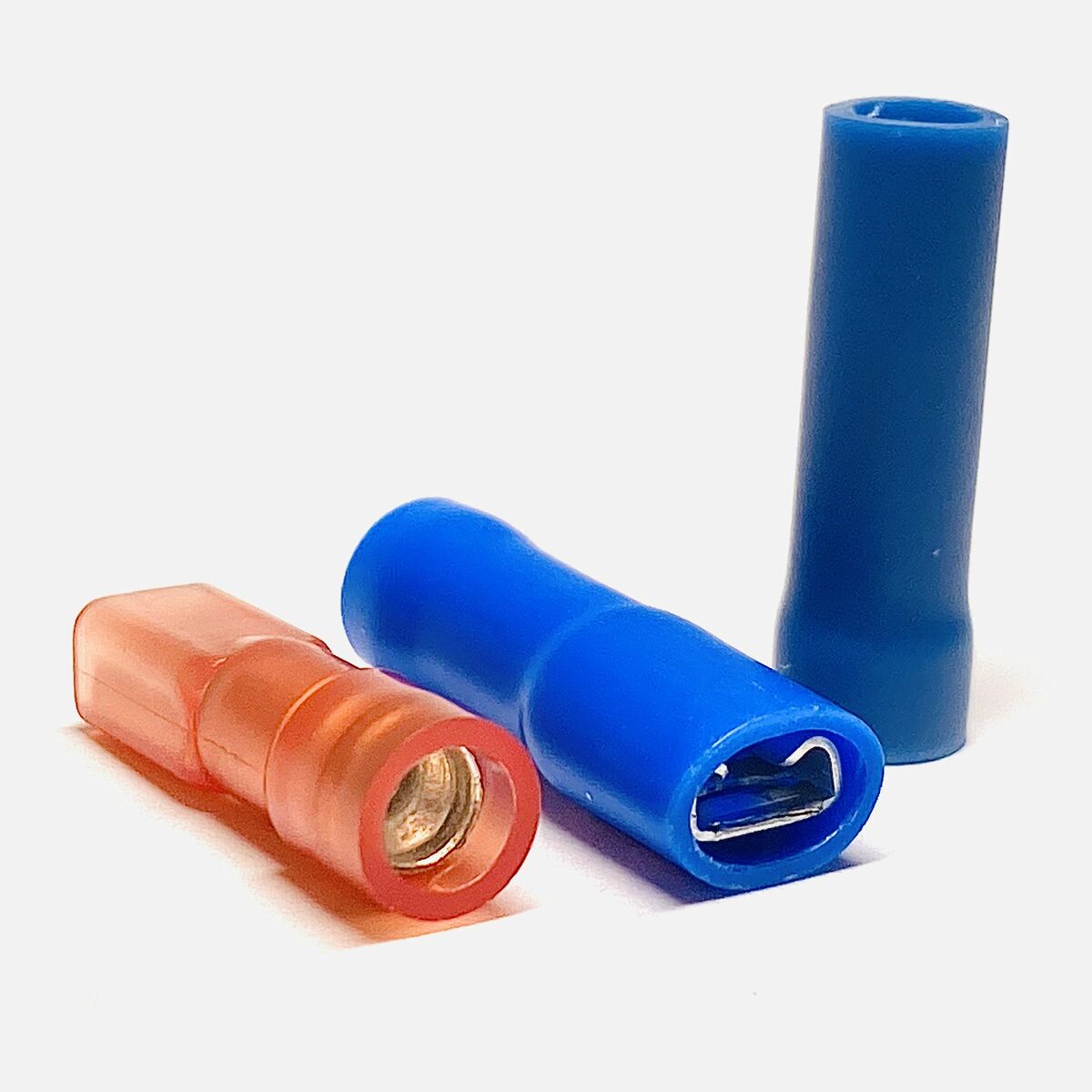 Изолированный кабельный наконечник «мама»