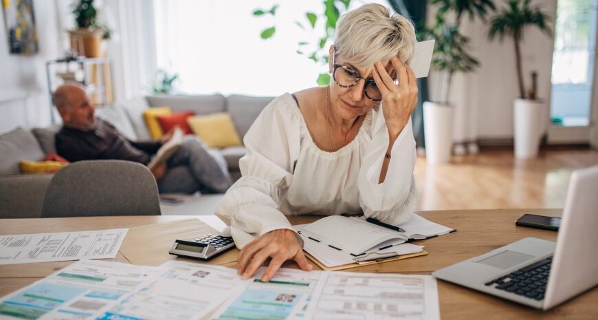 Комуналка в Україні — хто може платити менше