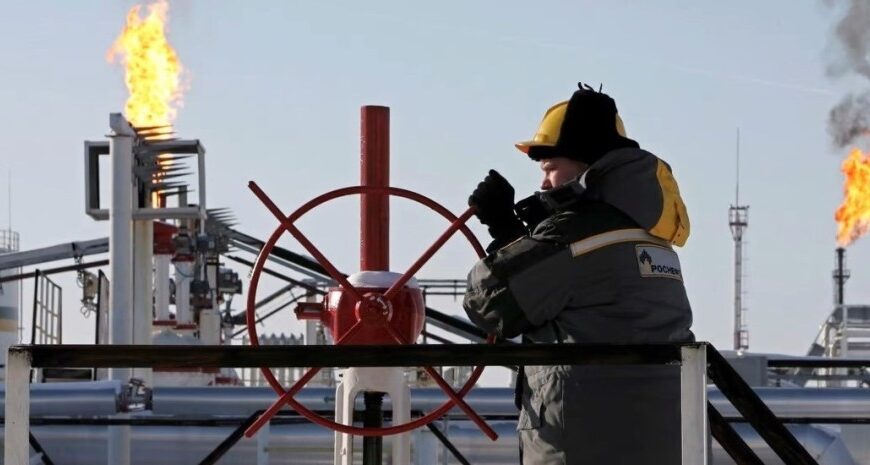 Падіння цін на нафту катастрофічно вплине на ситуацію в Росії – експерти