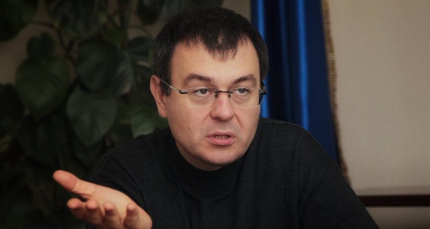 Скільки мають платити фізичні особи-продавці через продажі онлайн – коментар Данила Гетманцева