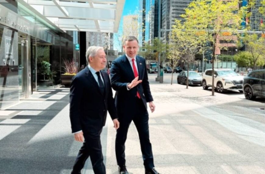 Україна та Канада обговорили перспективні сектори для інвестицій у післявоєнній відбудові