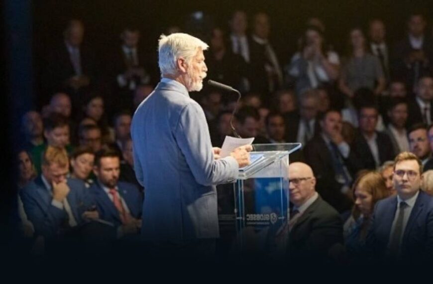 Україна потребує допомоги партнерів зараз і потребуватиме її на стадії відбудови – президент Чехії