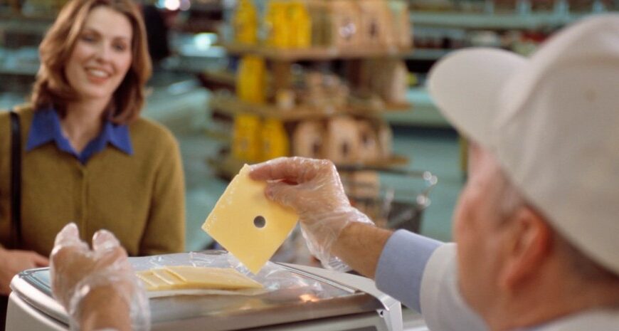 Ціни на сир в Україні — чому дорожчає та що буде з цінами на продукти