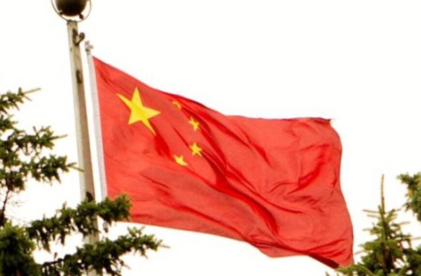 Китай назвав безпідставними звинувачення Трампа у порушенні «тарифного перемир’я»