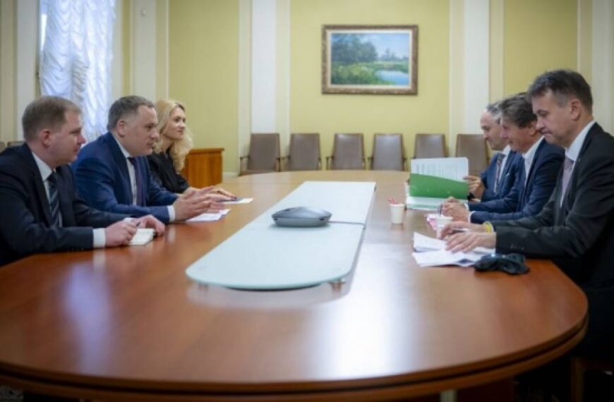 В ОП обговорили з урядовим координатором Австрії повоєнне відновлення України