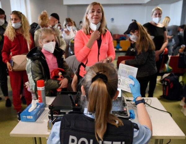 Біженці в Німеччині — посол повідомив про швидкі зміни