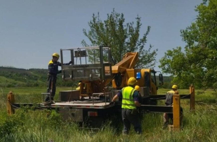 Енергетики відновили світло ще у восьми населених пунктах Донеччини