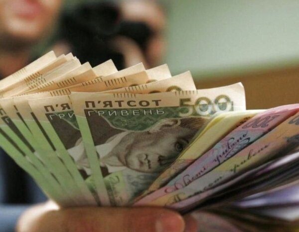 Сезонна робота в Україні – де платять до 43 тисяч гривень