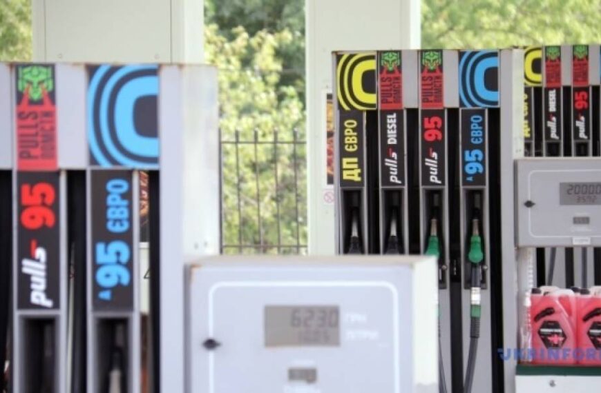 На АЗС України продовжує дорожчати дизпальне