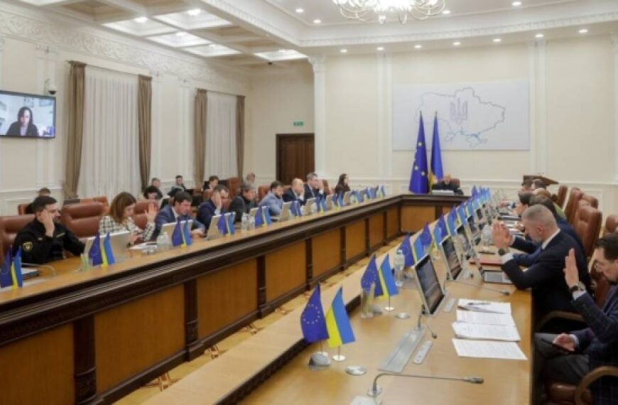 Кабмін вніс зміни до державних програм підтримки