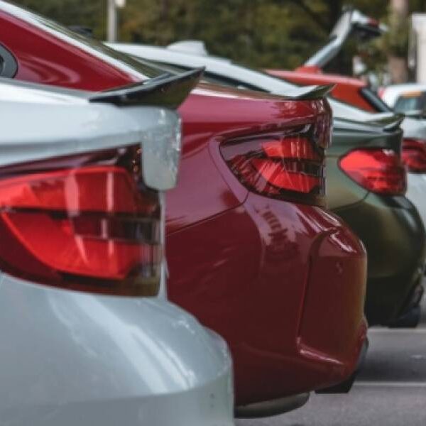 В Україні скорочуються продажі нових автомобілів – Укравтопром