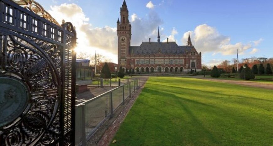 Суд у Гаазі скасував арешт активів Газпрому – що відомо