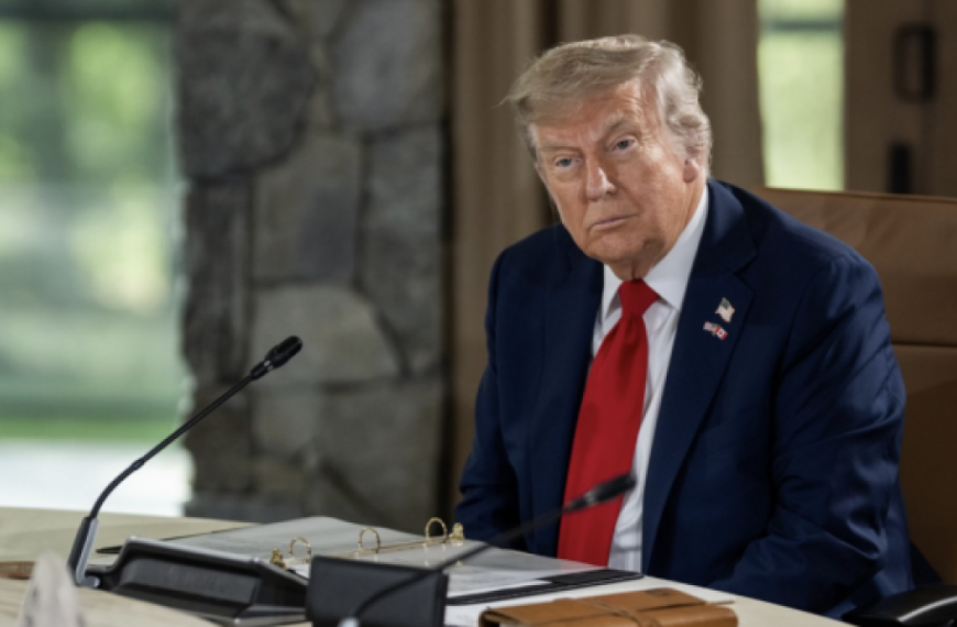 Трамп заморозив обмеження на експорт технологій до Китаю, щоб забезпечити зустріч із Сі – FT