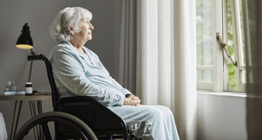 Аліменти на батьків — хто повинен платити