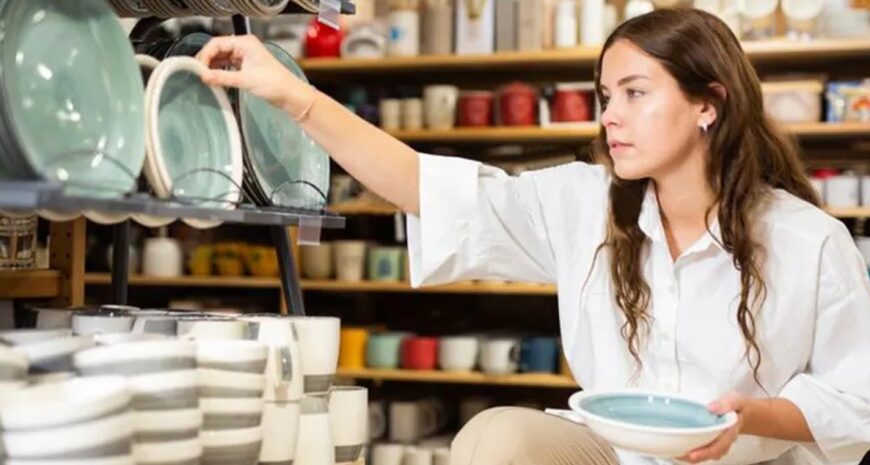 Зарплата в Україні — чому дохід українців не змінився