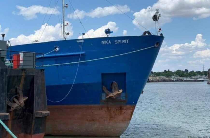 З російського танкера «Nika Spirit» зняли арешт і продали на аукціоні