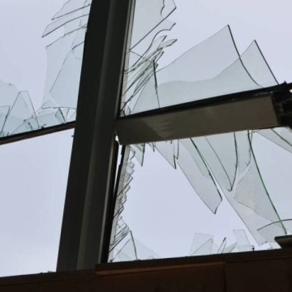 У Миколаєві переробили перші 3,7 тисячі тонн будівельного сміття, утвореного внаслідок обстрілів