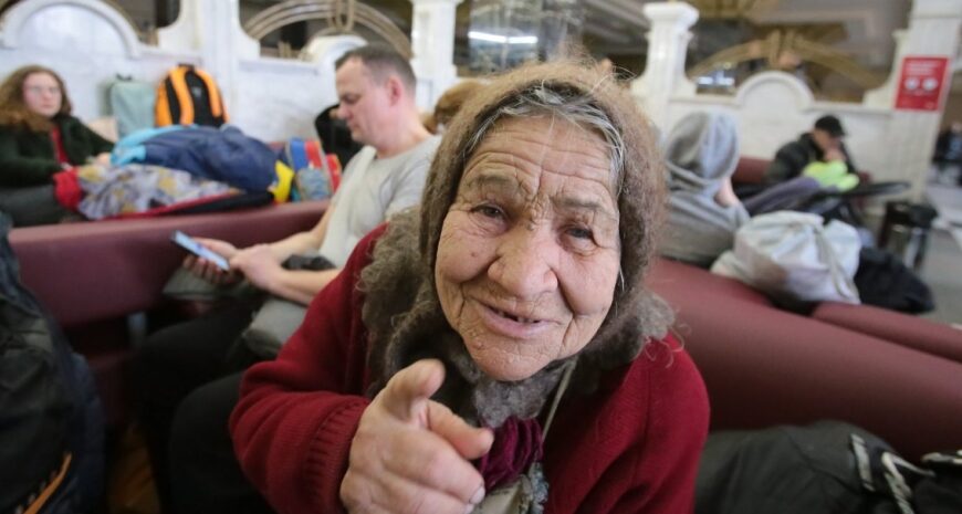 Пенсія в Україні — скільки треба заробляти, щоб мати пенсію 10 тис. грн