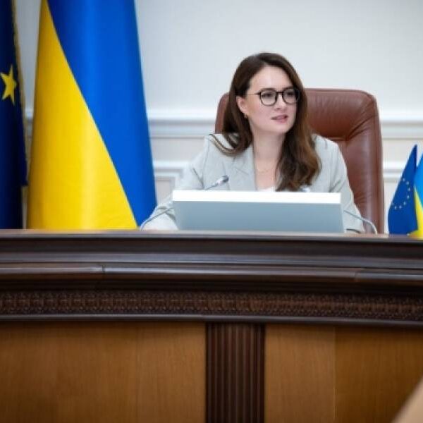 Уряд почне формувати комісію з відбору нового керівника митниці – Свириденко