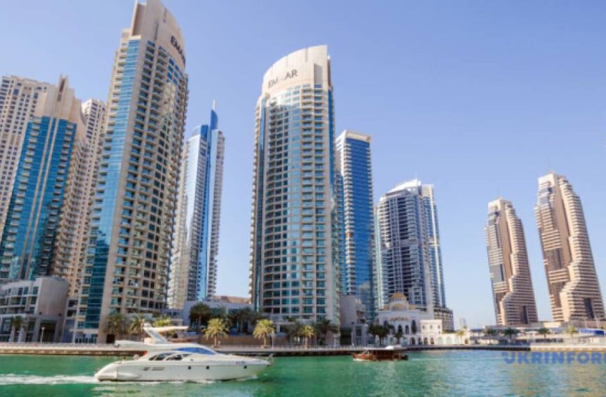 Банки ОАЕ масово блокують рахунки російських компаній – ЗМІ