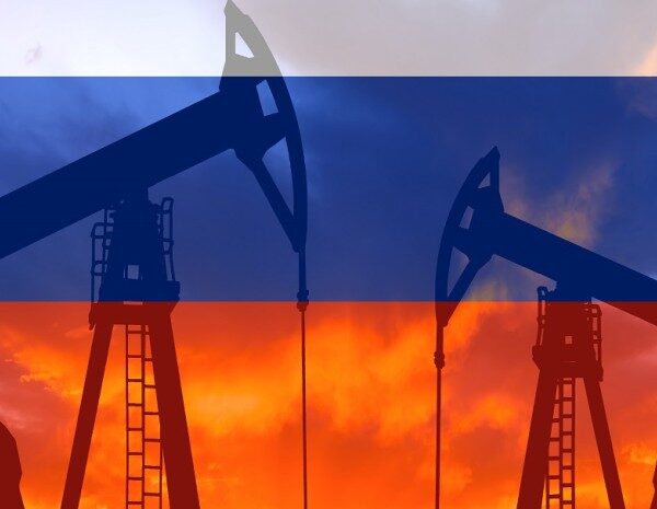 Санкції проти Росії — доходи від продажу нафти впали на третину — останні новини