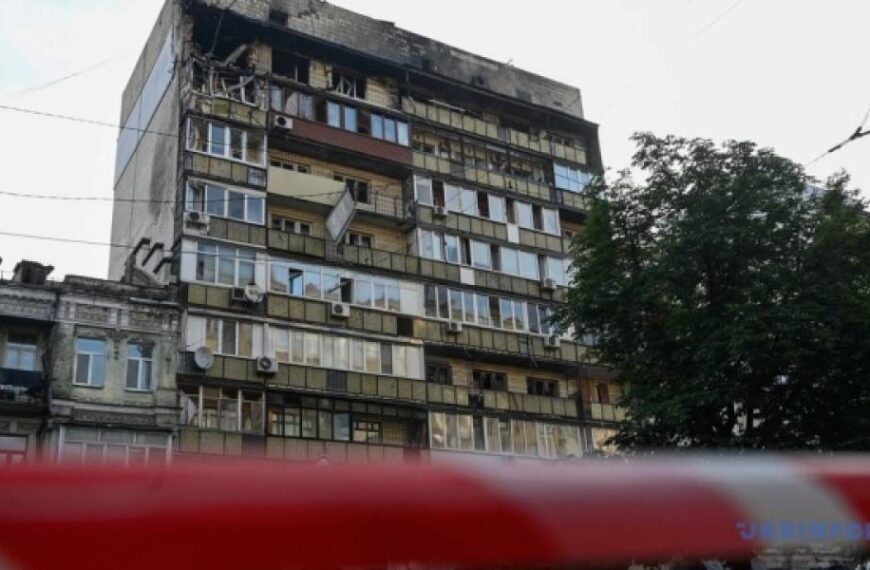 У Києві цьогоріч внаслідок ударів РФ були суттєво пошкоджені 49 будинків – КМДА