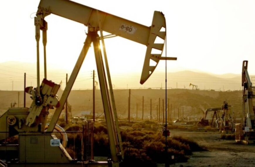 Нафта подешевшала через заяви Трампа про «значний прогрес» у переговорах із Росією