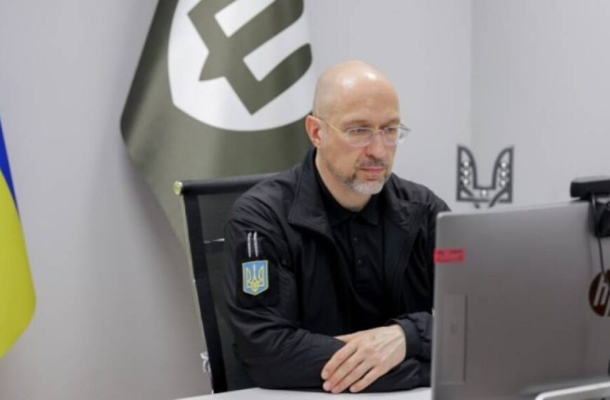 Шмигаль обговорив із керівником Rheinmetall будівництво в Україні заводу з виробництва снарядів