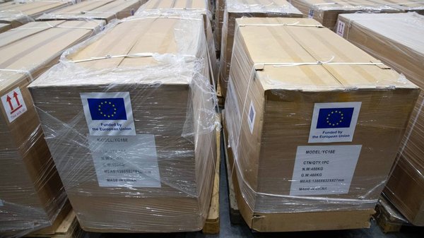 Друга партія генераторів з ЄС прибула до Києва. Їх встановлять у багатоквартирних&hellip;