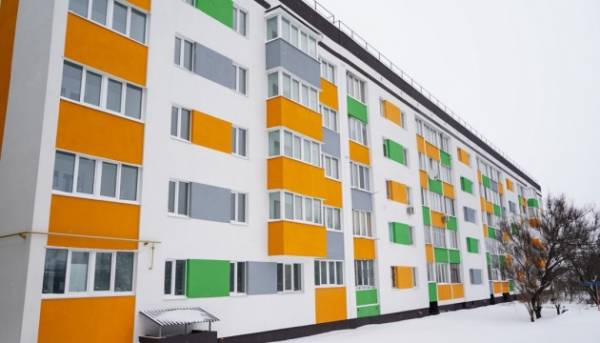 Макарів: відбудова двох зруйнованих війною будівель