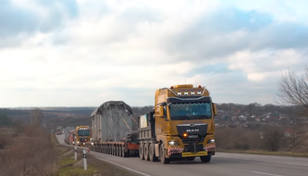 Швидка енергетична відбудова: Україна прийняла три великі трансформатори від японської агенції JICA