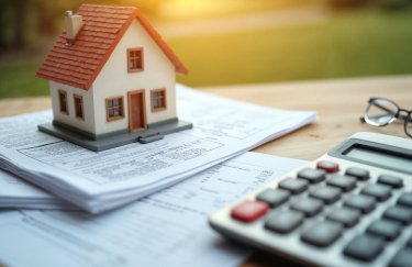 Нерухомість: сплата податку українцями в січні 2026