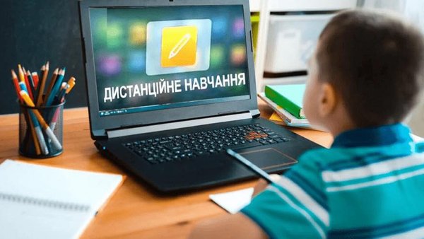 Київські школи, де відсутнє тепло, перейшли на онлайн-формат навчання.