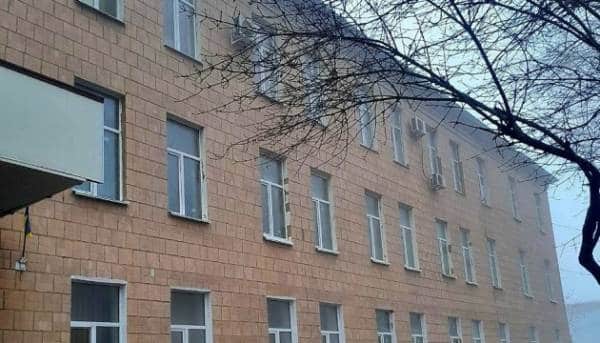 Кропивницький: в авіаційній академії відновили близько двохсот вікон після атак.