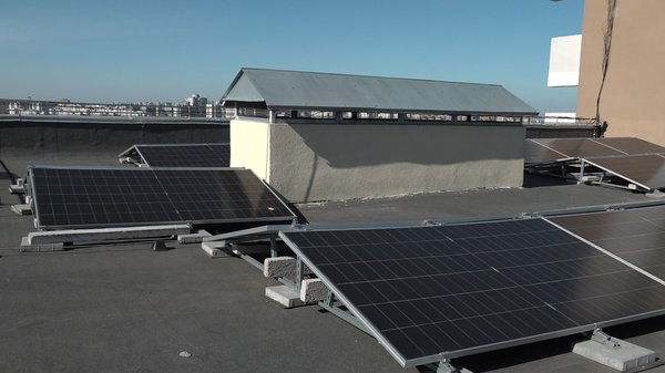 Світлодім: У Мінвідбудови повідомили про впровадження програми в Києві й регіоні.