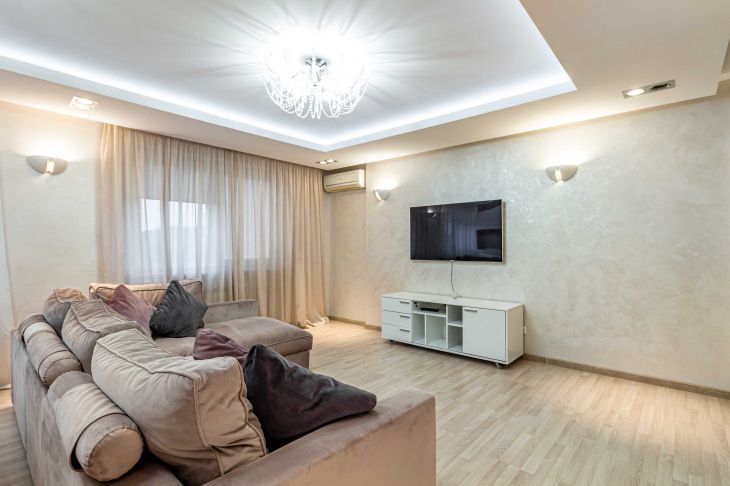 Як розставити меблі у вузькій вітальні: секрет квадратного метра