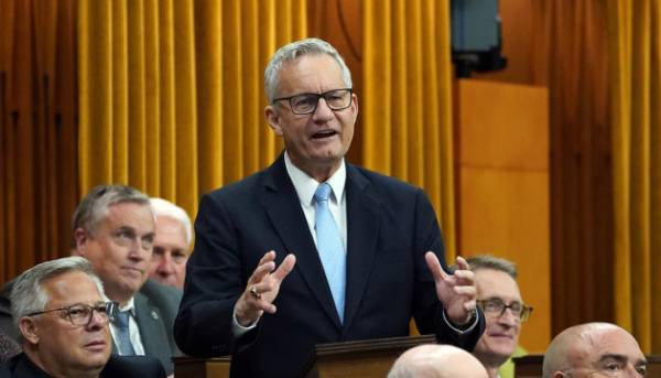 Ексміністр торгівлі: Канада відіграватиме ключову роль у відновленні України.