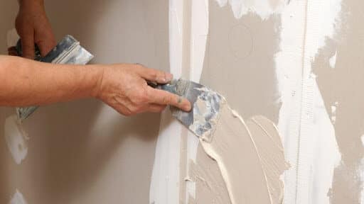 Можно ли наносить цементную штукатурку на гипсокартон: экспертный разбор