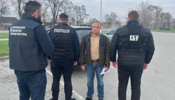 Відновлення пошкодженого обстрілами будинку в Умані: виявлено зловживання на ₴1,4 мільйона, оголошено…