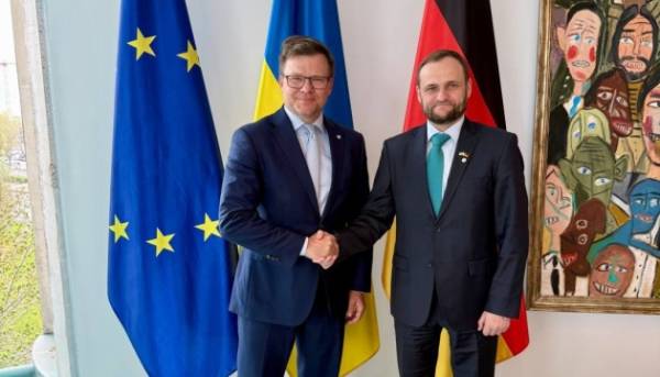 Кулеба провів переговори з міністром екології Німеччини щодо майбутньої взаємодії.