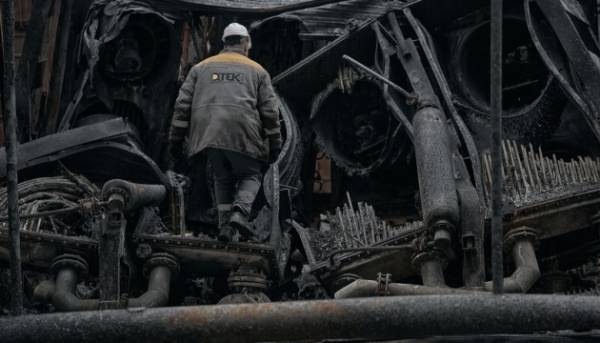 Енергетики ДТЕК за сезон опалення 17 разів відновлювали ТЕС після атак.