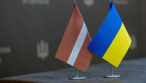 Україна й Латвія обговорили прискорення постачання техніки для відновлення об’єктів енергетики