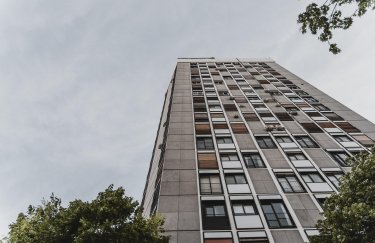 В якому західному регіоні влітку спостерігалося зниження вартості квартир