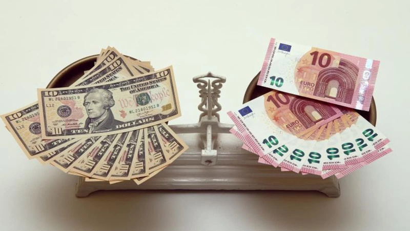 Банкір прогнозує, що долар сягне 45,70 грн, а євро — 52,50 грн&hellip;