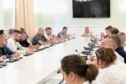 У Києві готують зимовий матеріальний резерв: формують продуктові набори | Нерухомість столиці