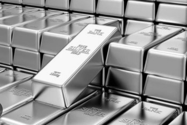 Вартість срібла зростає: причина конкуренції ювелірної промисловості за сировину