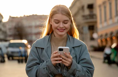 iPhone 18 Pro Max може отримати бюджетніший екран