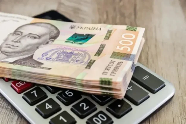 Кабінет Міністрів України, спираючись на консенсус Міністерства культури та Міністерства економіки, ухвалив рішення про початок підвищення оплати праці у культурному секторі.